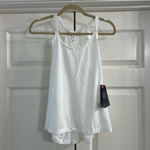 NWT! Under Armour workout top